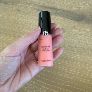 Armani Beauty Luminous Silk Cheek Tint Blush Shade 50.5 Rosy Peach
